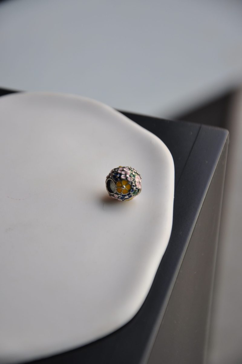 Flower charm
