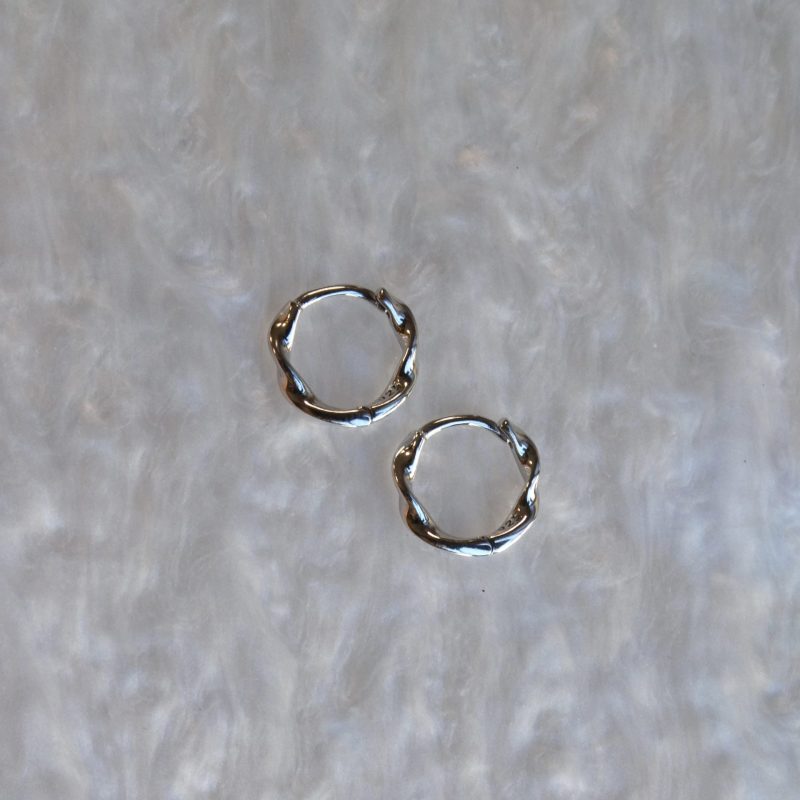 Ezüst fülbevaló 18